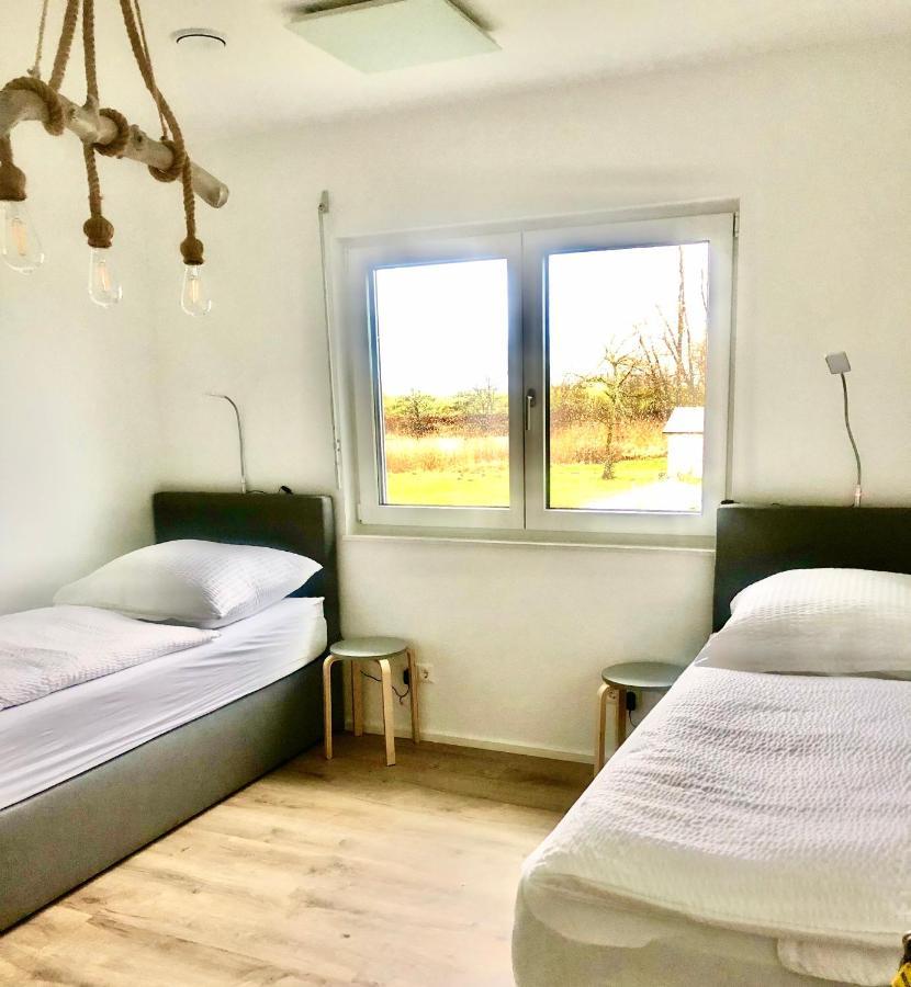 Hostel Hof Kranichstein Kluis Luaran gambar